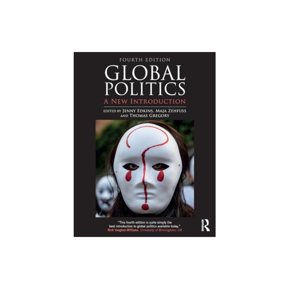 Produktbild för Global Politics (häftad, eng)