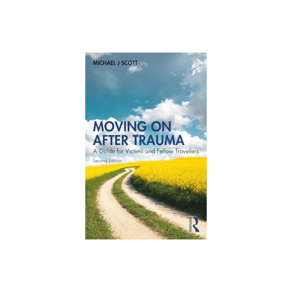 Produktbild för Moving On After Trauma (häftad, eng)