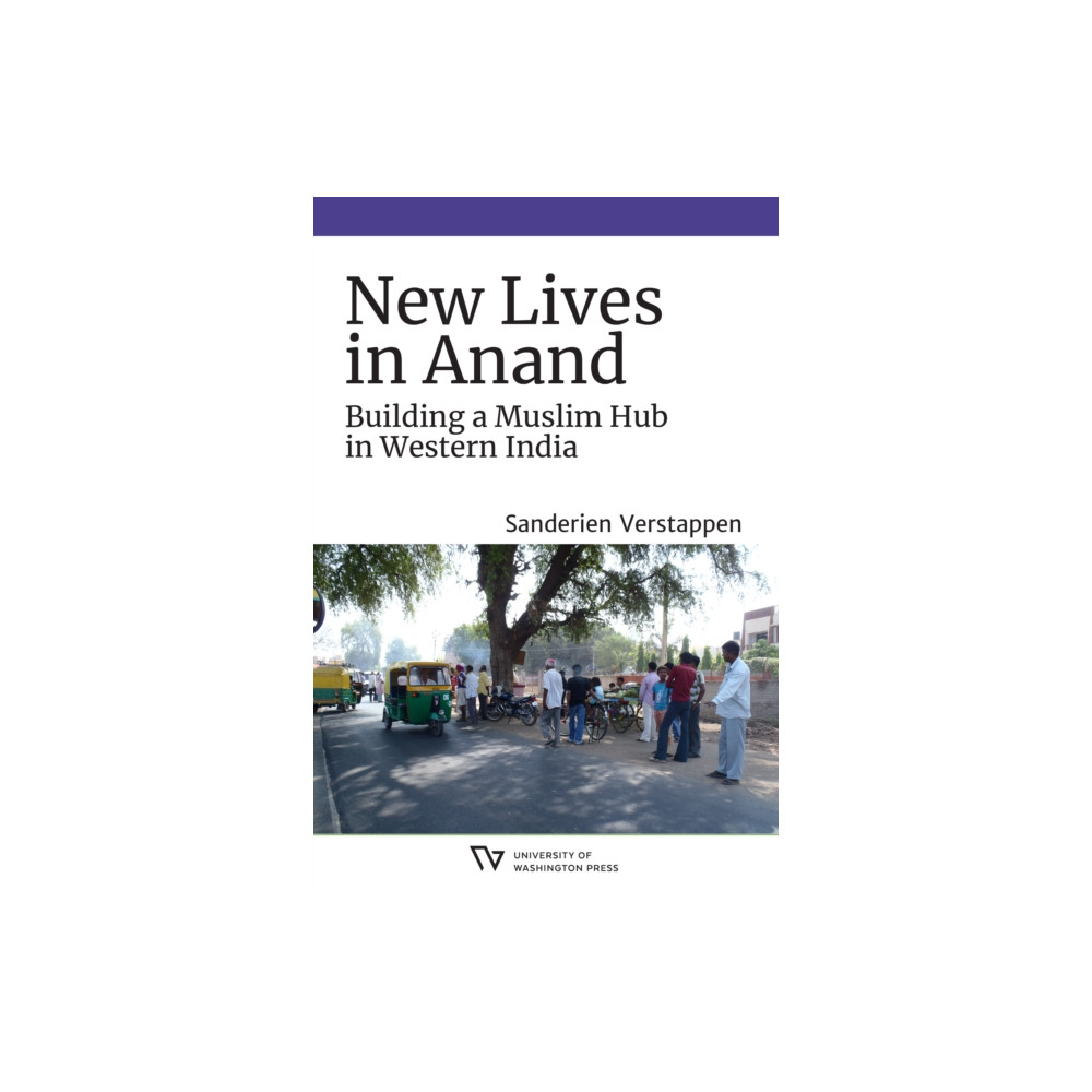 Produktbild för New Lives in Anand (häftad, eng)