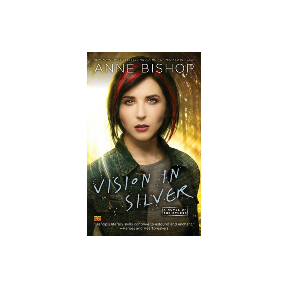 Produktbild för Vision In Silver (häftad, eng)