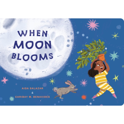 Penguin Young Readers When Moon Blooms (bok, board book, eng)