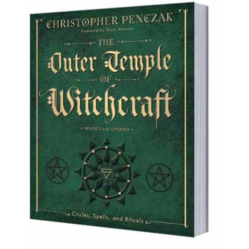 Llewellyn Publications,U.S. The Outer Temple of Witchcraft (häftad, eng)