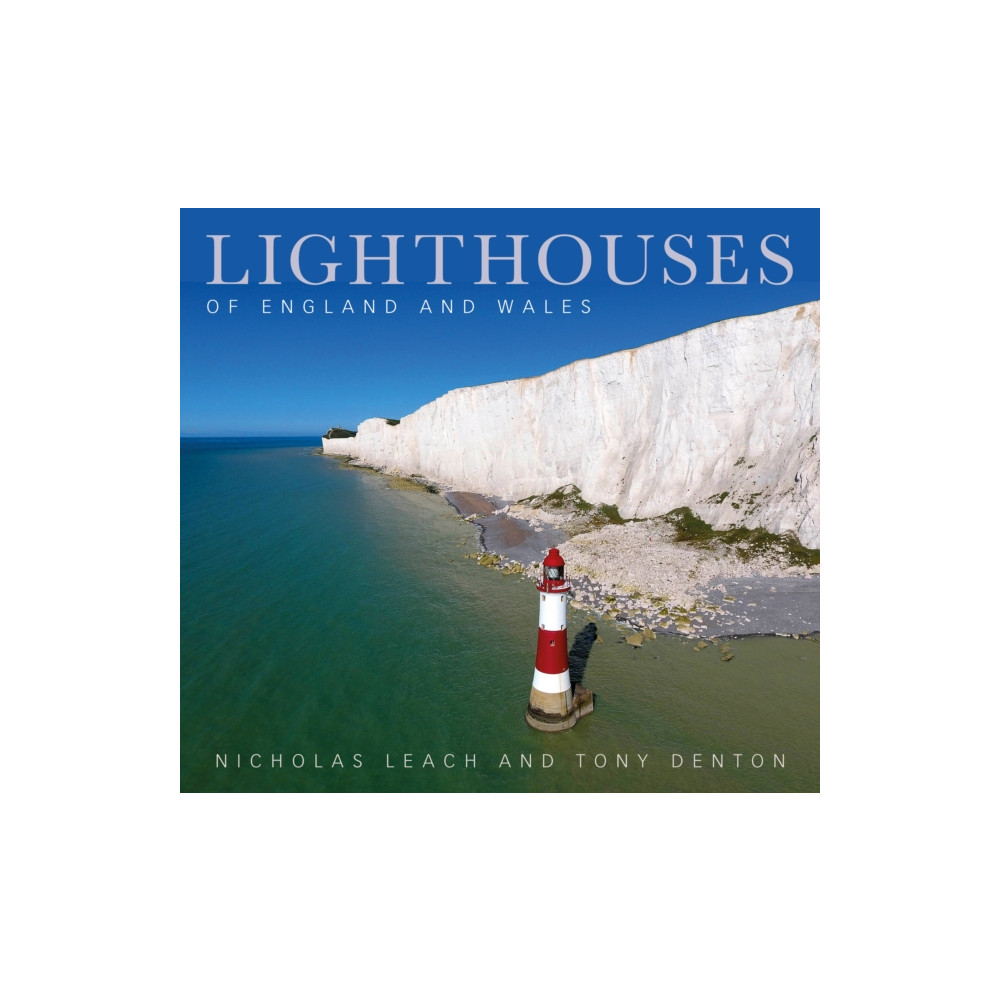 Produktbild för Lighthouses of England and Wales (inbunden, eng)