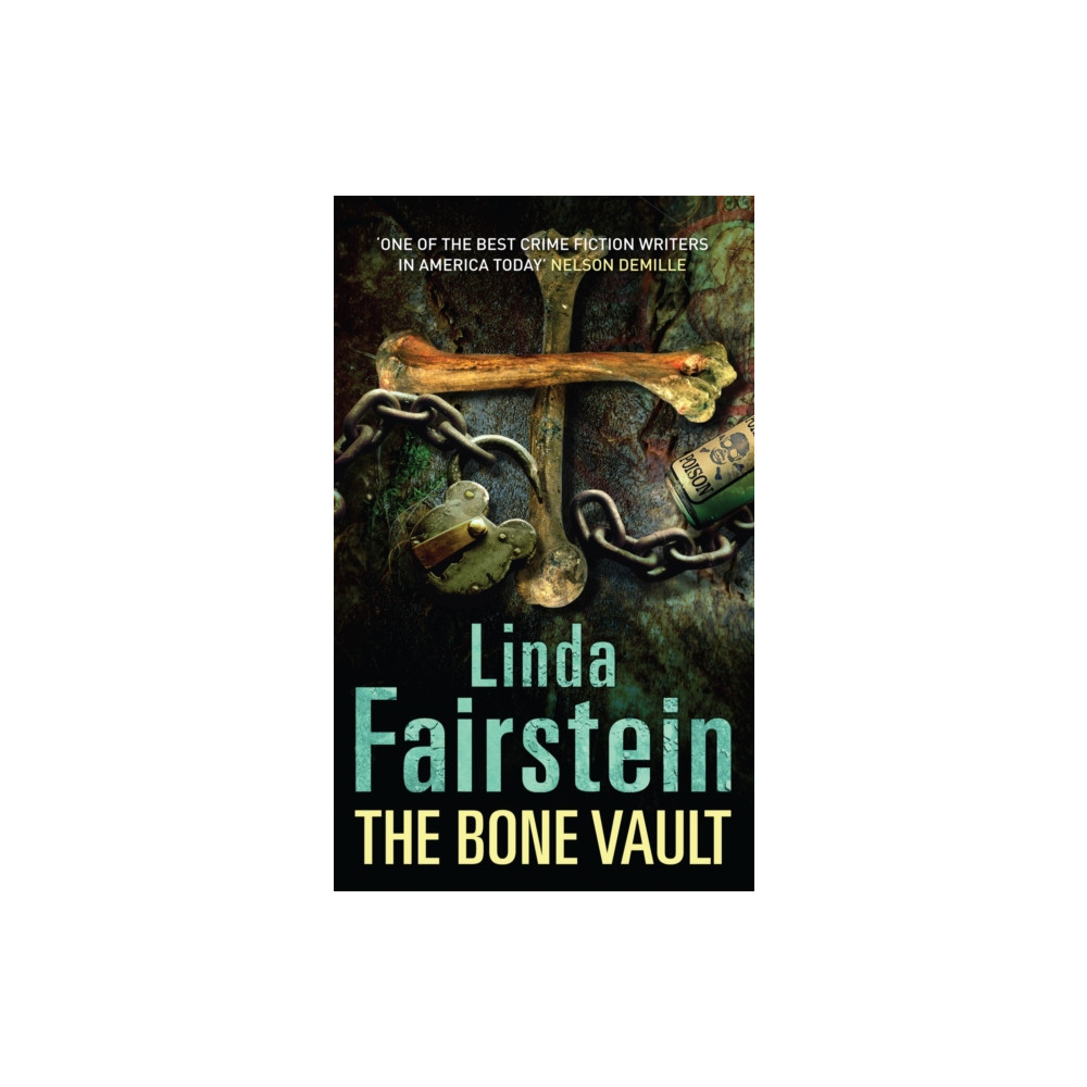 Produktbild för The Bone Vault (häftad, eng)