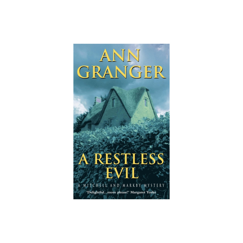 Produktbild för A Restless Evil (Mitchell & Markby 14) (häftad, eng)