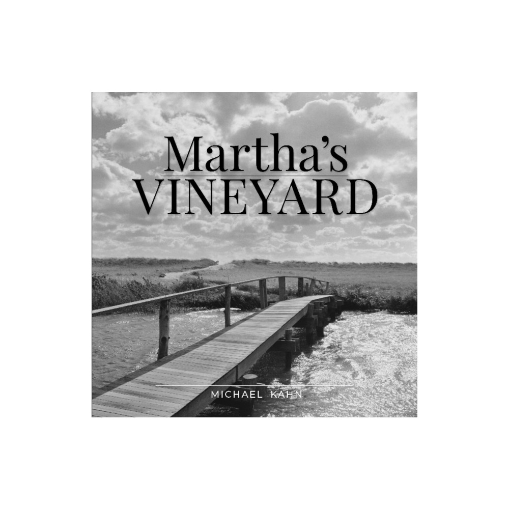 Produktbild för Martha's Vineyard (inbunden, eng)