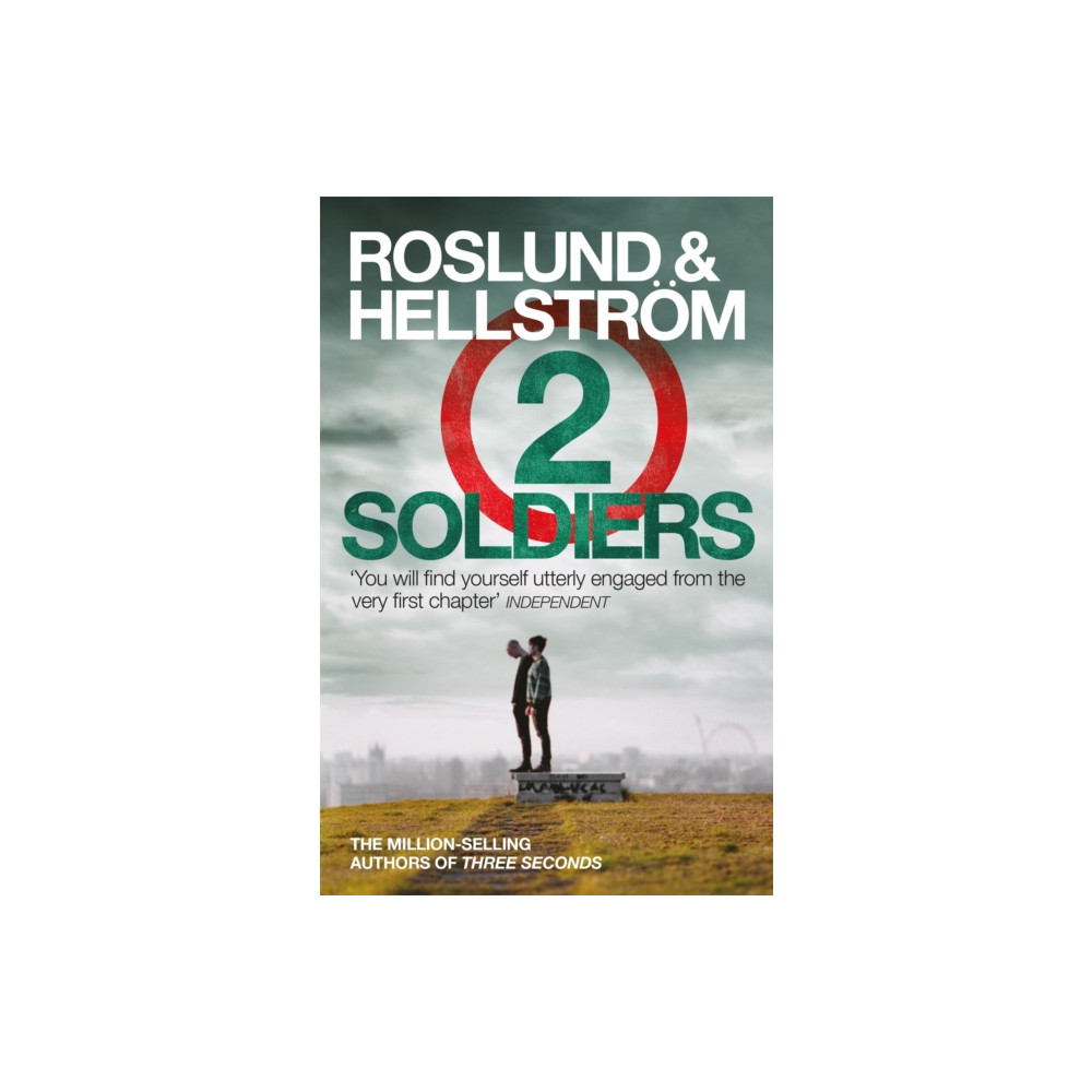 Produktbild för Two Soldiers (häftad, eng)