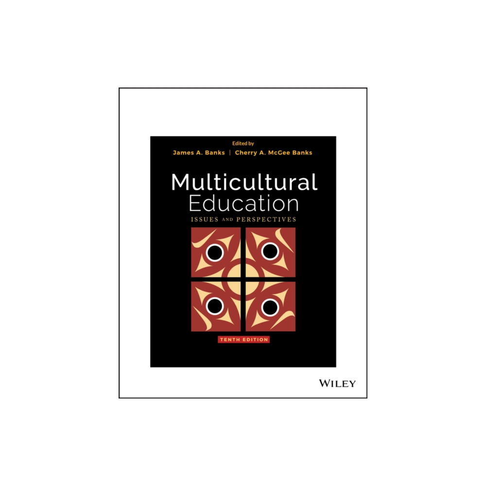 Produktbild för Multicultural Education (häftad, eng)