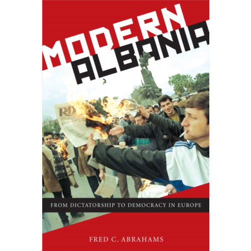 New York University Press Modern Albania (häftad, eng)