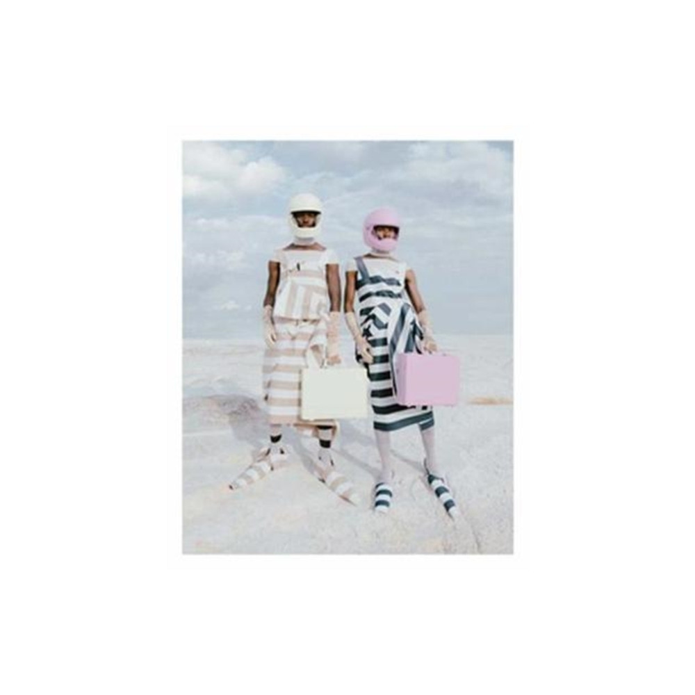 Produktbild för Items: Is Fashion Modern? (inbunden, eng)