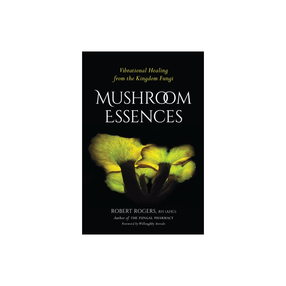 Produktbild för Mushroom Essences (häftad, eng)