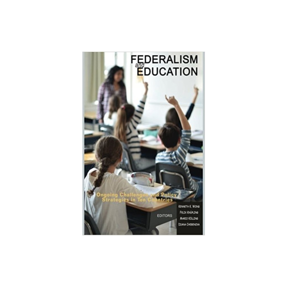 Produktbild för Federalism and Education (häftad, eng)