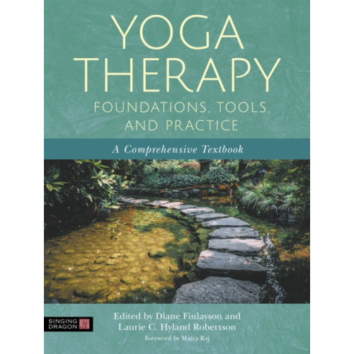 Jessica kingsley publishers Yoga Therapy Foundations, Tools, and Practice (häftad, eng)