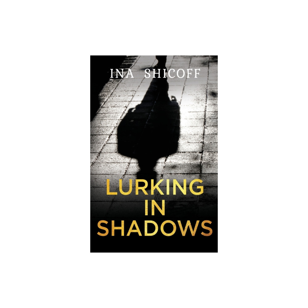 Produktbild för Lurking In Shadows (häftad, eng)