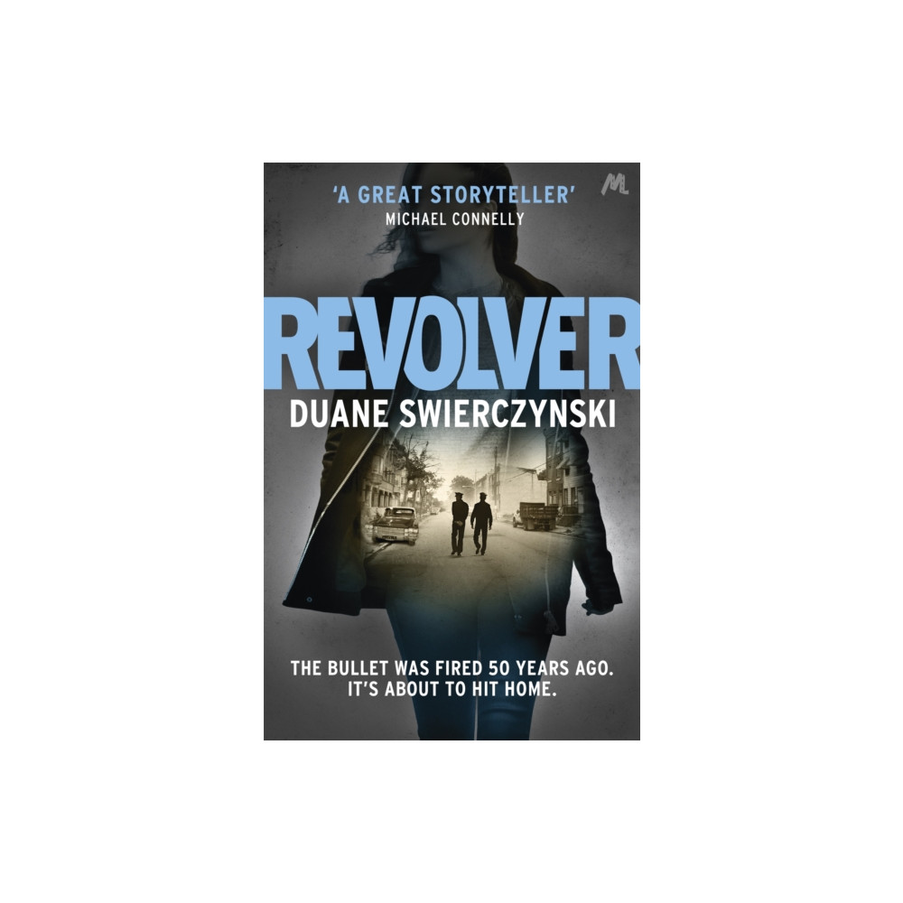 Produktbild för Revolver (häftad, eng)