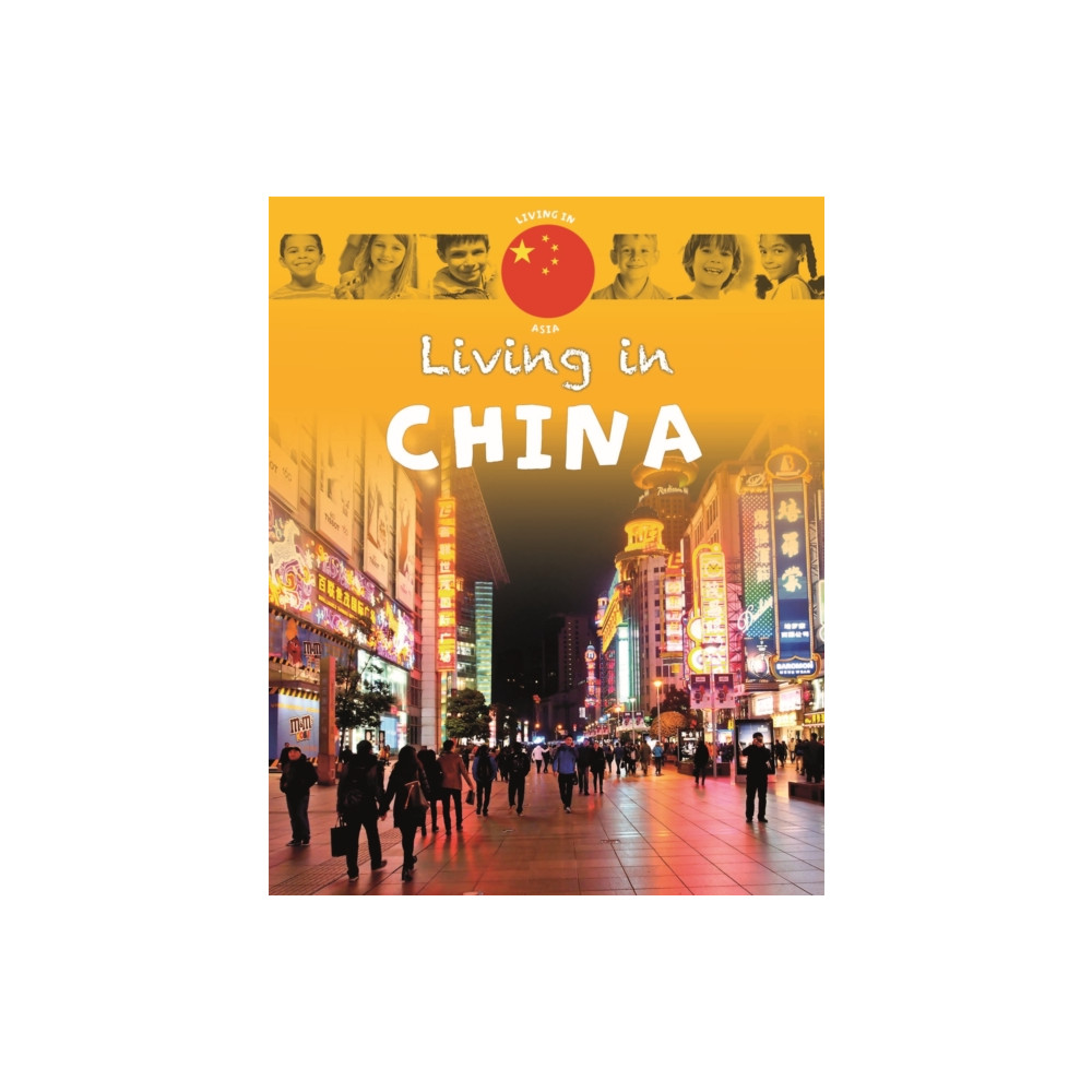 Produktbild för Living in Asia: China (häftad, eng)