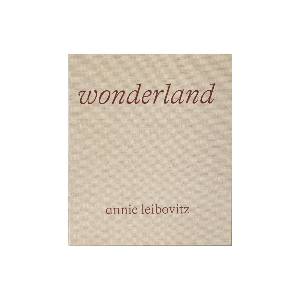 Produktbild för Wonderland (inbunden, eng)