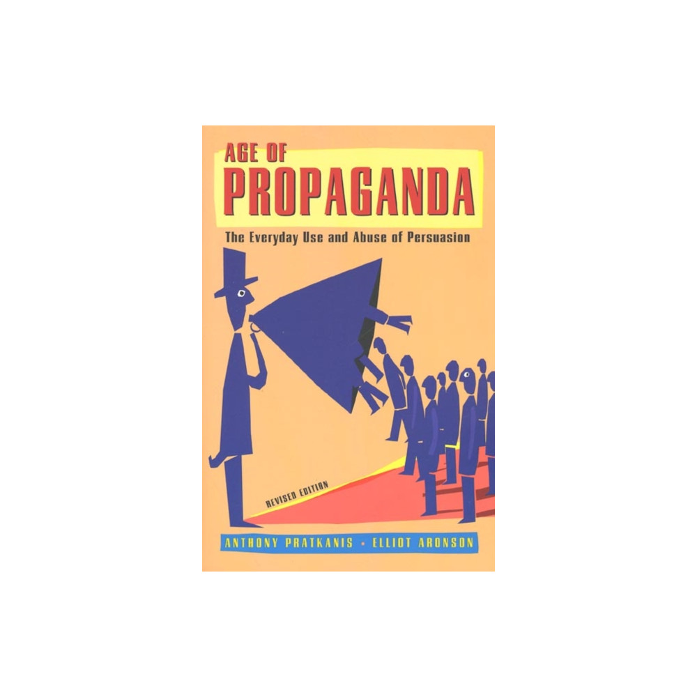 Produktbild för Age of Propaganda (häftad, eng)