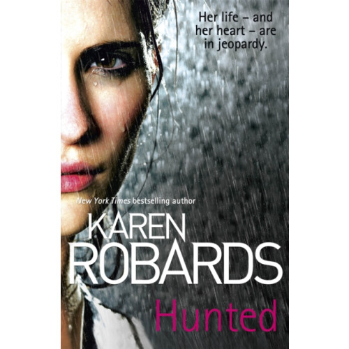 Hodder & Stoughton Hunted (häftad, eng)