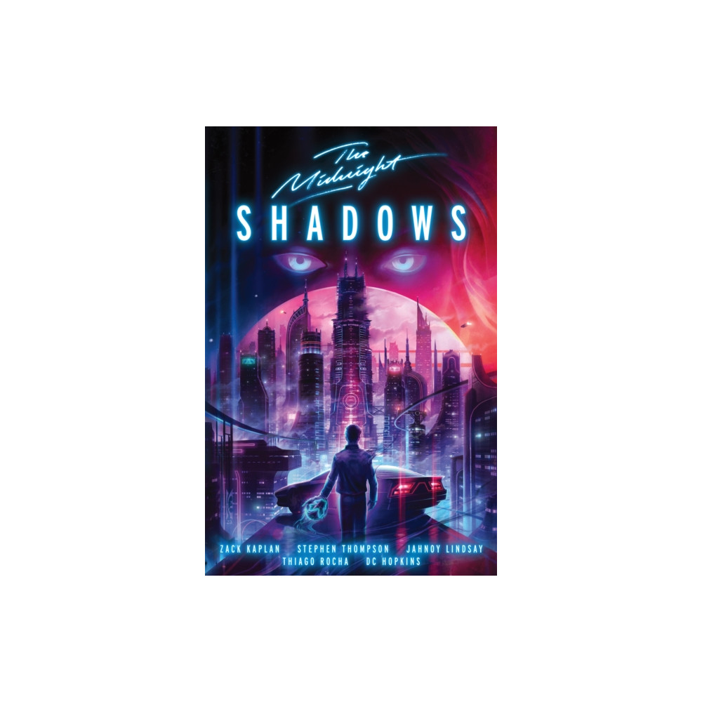 Produktbild för The Midnight: Shadows (häftad, eng)