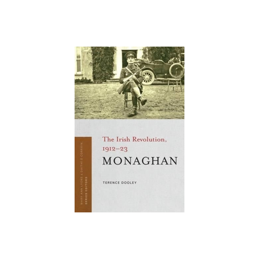 Produktbild för Monaghan (häftad, eng)