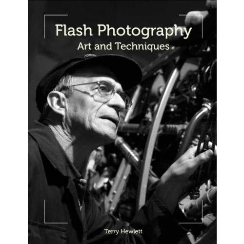 The Crowood Press Ltd Flash Photography (häftad, eng)