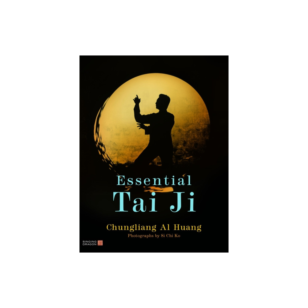 Produktbild för Essential Tai Ji (häftad, eng)