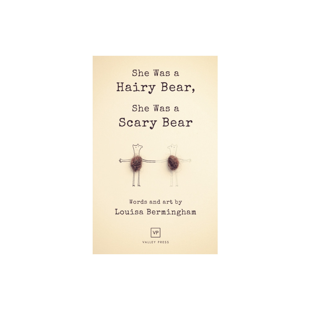 Produktbild för She Was a Hairy Bear, She Was a Scary Bear (häftad, eng)