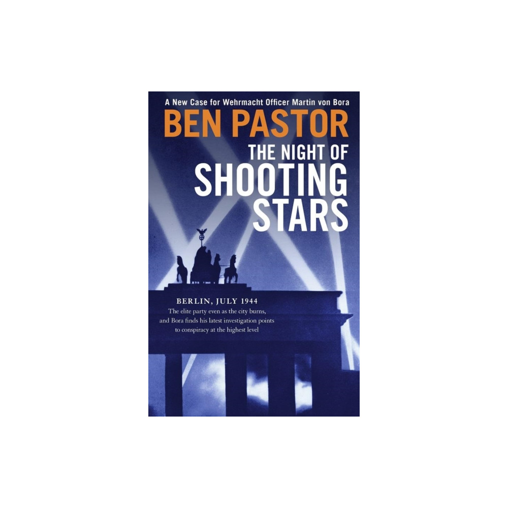 Produktbild för The Night of Shooting Stars (häftad, eng)
