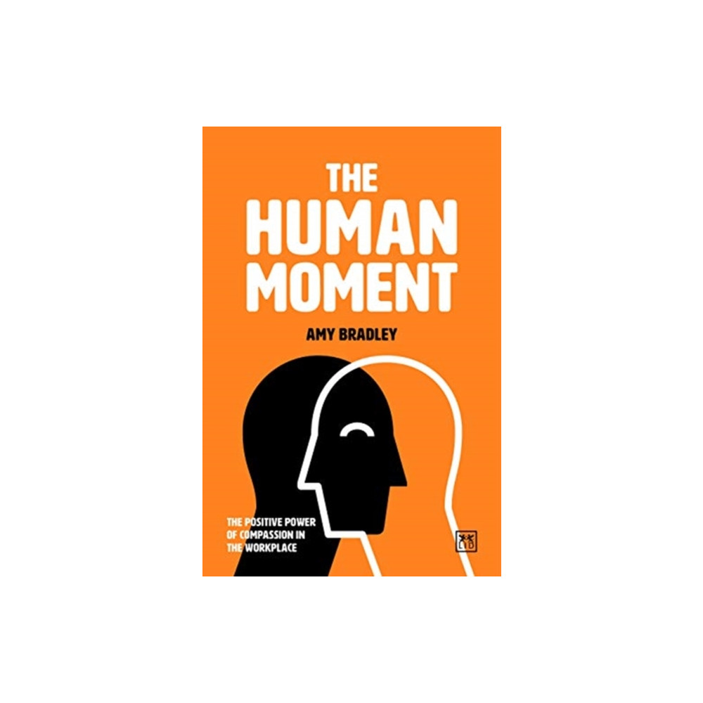 Produktbild för The Human Moment (häftad, eng)