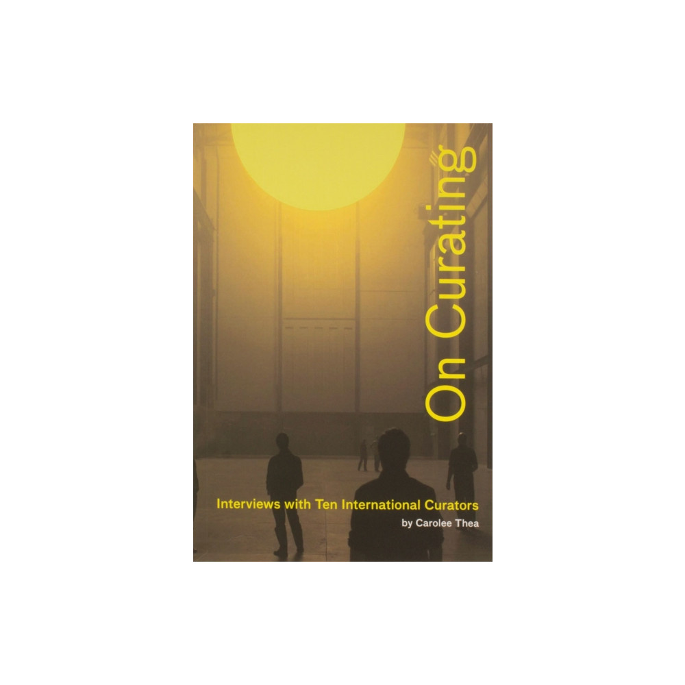 Produktbild för On Curating: Interviews with Ten International Curators (häftad, eng)