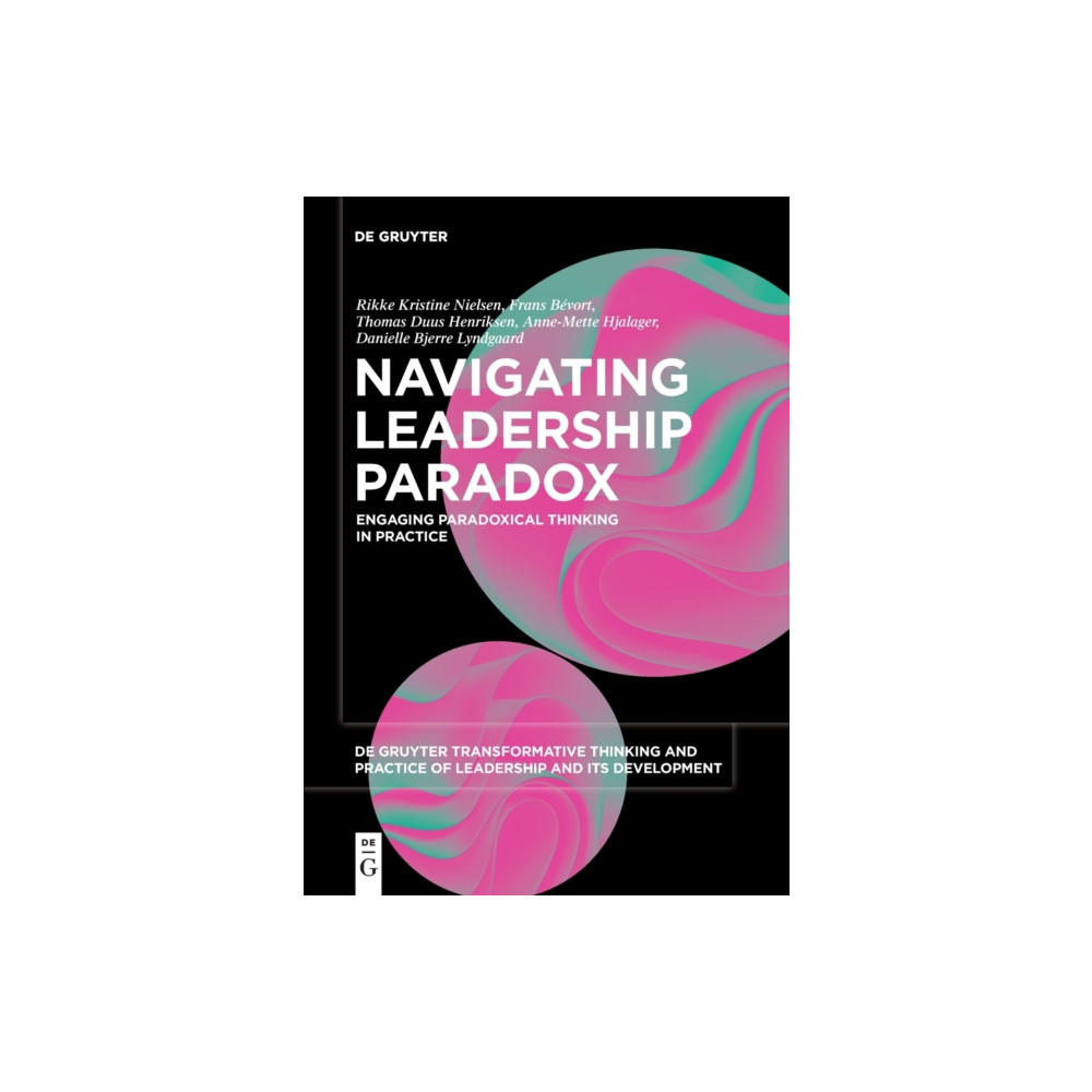 Produktbild för Navigating Leadership Paradox (häftad, eng)