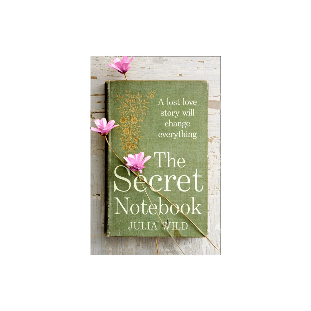 Produktbild för The Secret Notebook (häftad, eng)
