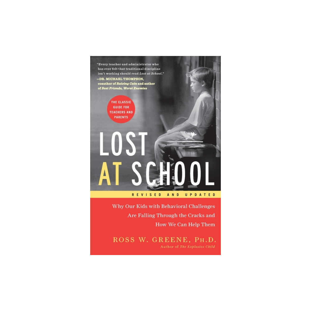 Produktbild för Lost at School (häftad, eng)
