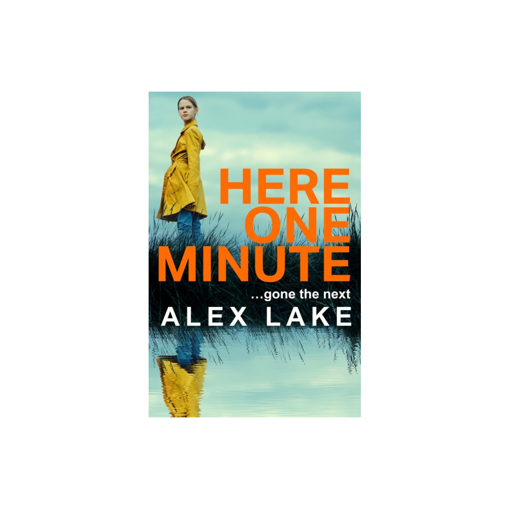 Produktbild för Here One Minute (häftad, eng)