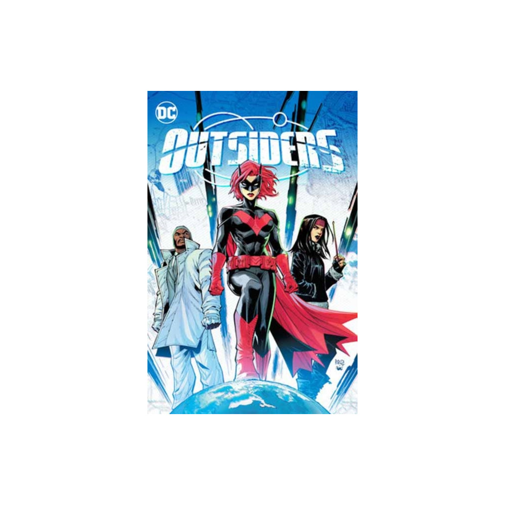 Produktbild för Outsiders Vol. 1: Planet of the Bat (häftad, eng)