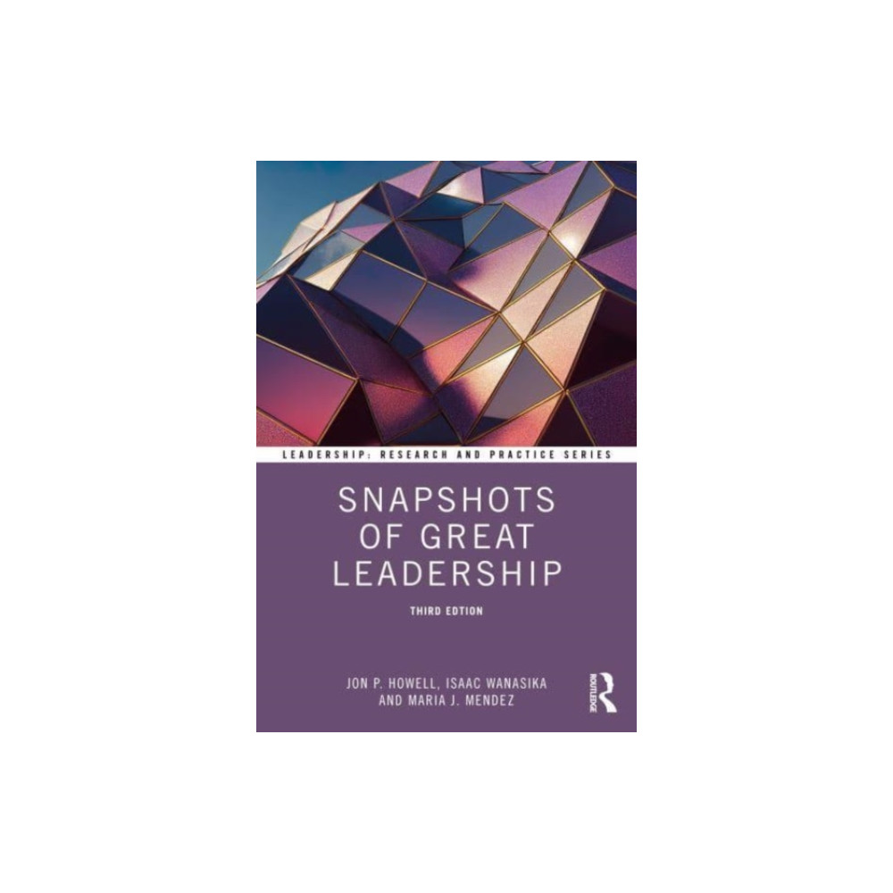Produktbild för Snapshots of Great Leadership (häftad, eng)