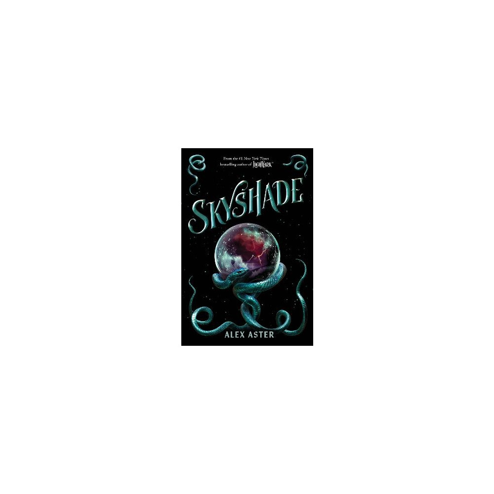 Produktbild för Skyshade (The Lightlark Saga Book 3): Volume 3 (inbunden, eng)