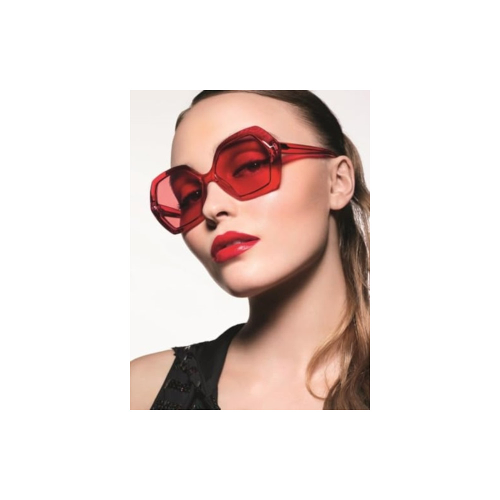 Produktbild för Chanel. The Allure of Makeup (inbunden, eng)