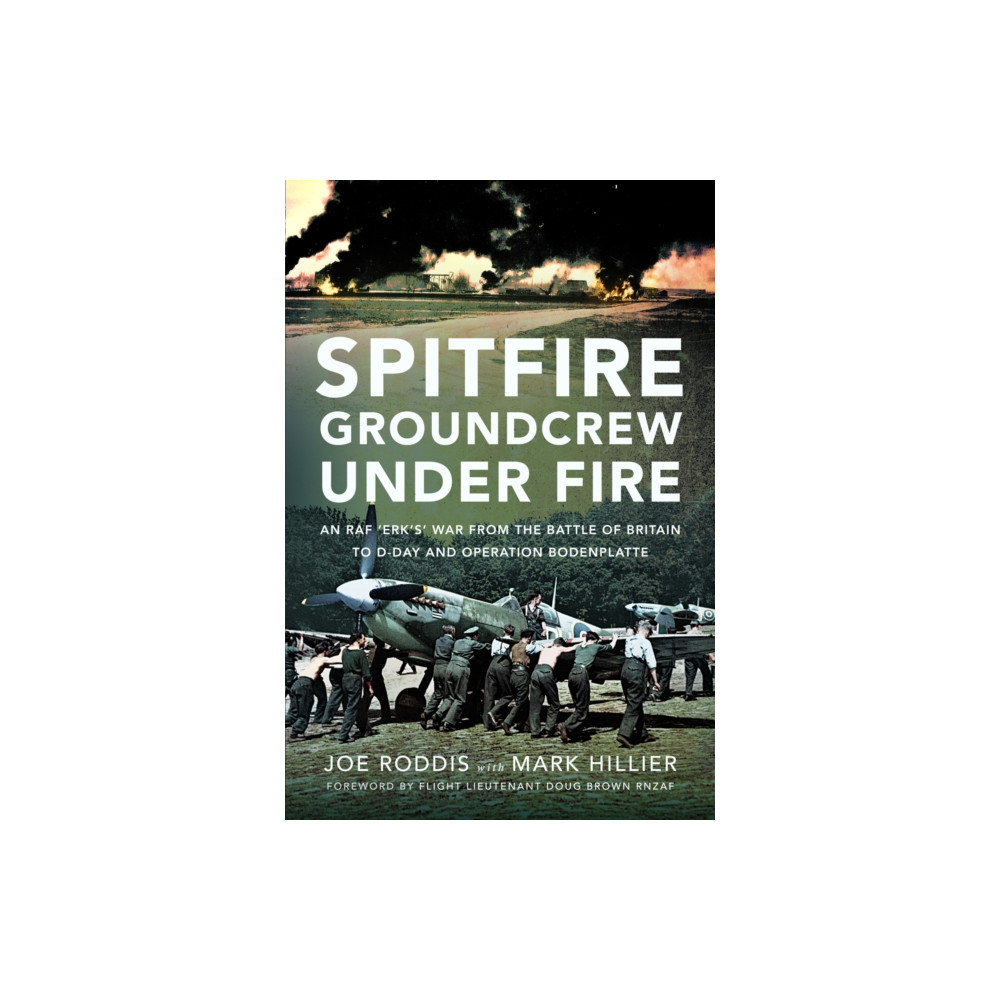 Produktbild för Spitfire Groundcrew Under Fire (inbunden, eng)
