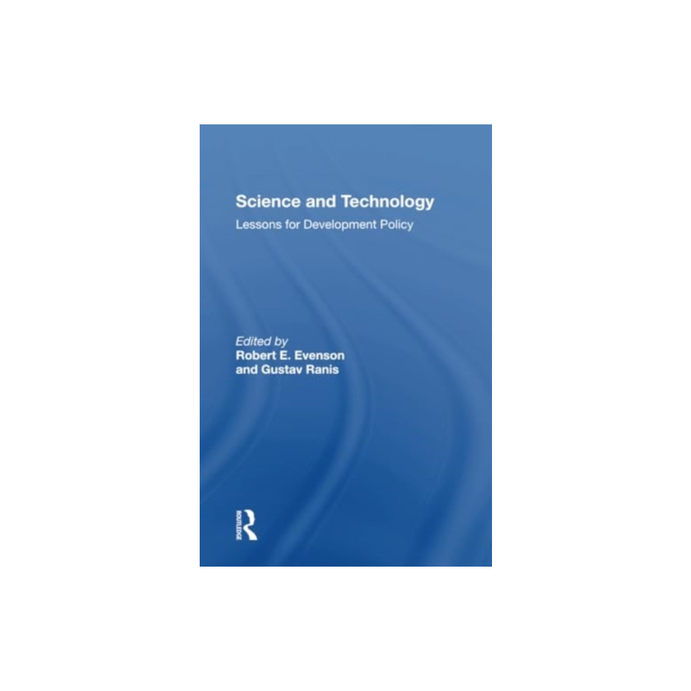 Produktbild för Science And Technology (häftad, eng)