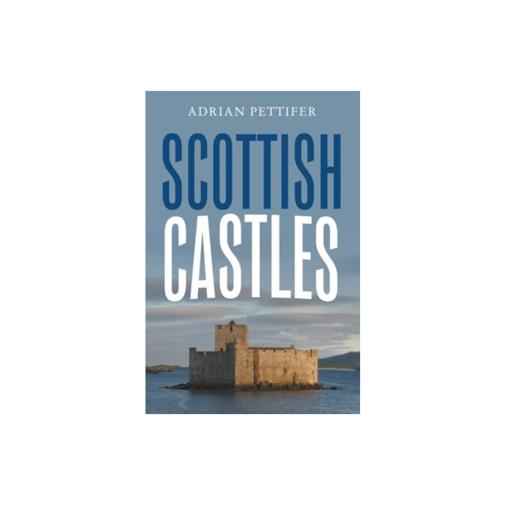 Produktbild för Scottish Castles (häftad, eng)