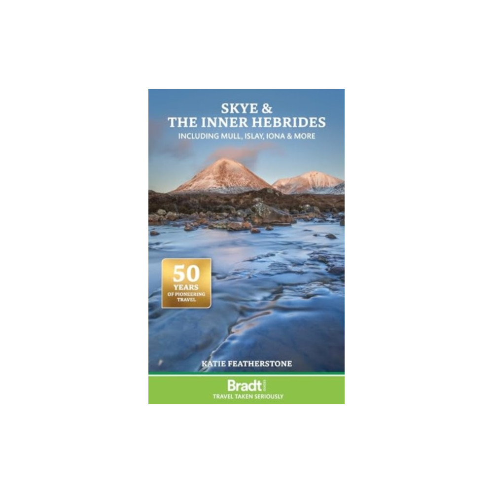 Produktbild för Skye and the Inner Hebrides (häftad, eng)