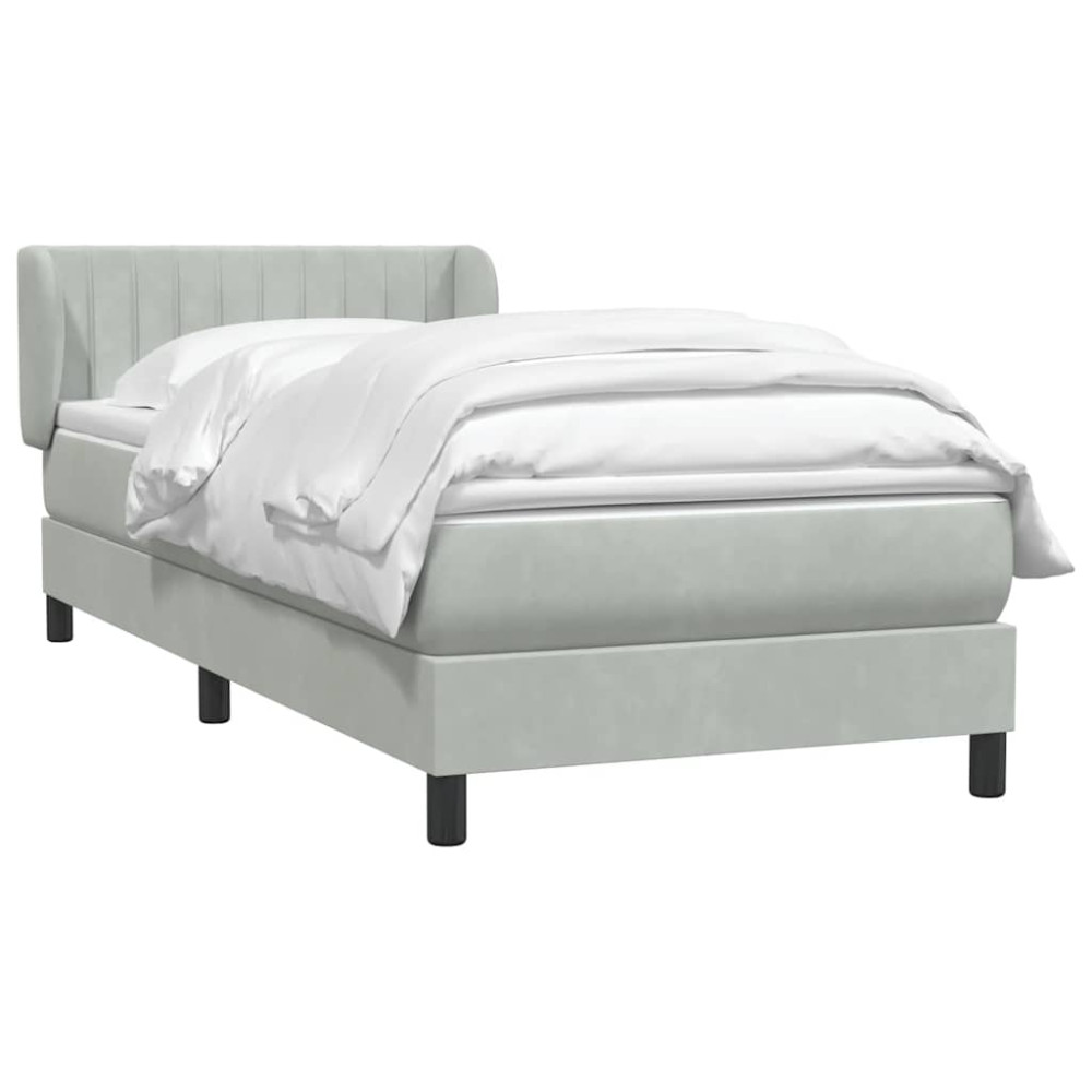 Produktbild för Ramsäng med madrass ljusgrå 80x210 cm sammet