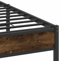 Produktbild för Sängram utan madrass rökfärgad ek 137x190 cm konstruerad trä