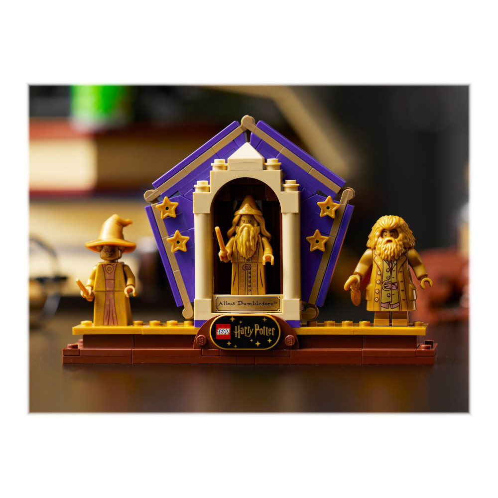 Produktbild för LEGO Harry Potter 76391 - Hogwarts Icons - samlarutgåva - byggsats