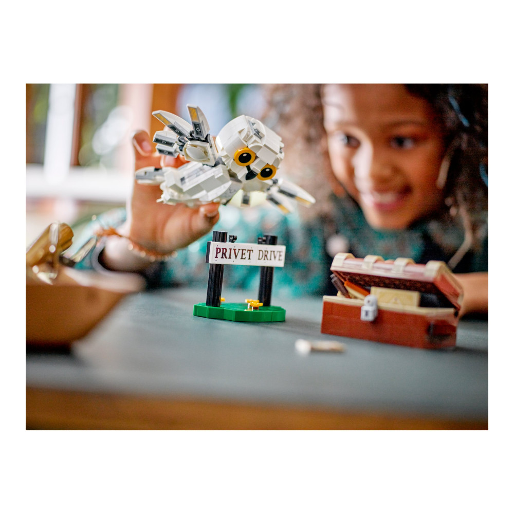 Produktbild för LEGO Harry Potter Wizarding World 76425 - Hedwig at 4 Privet Drive - byggsats