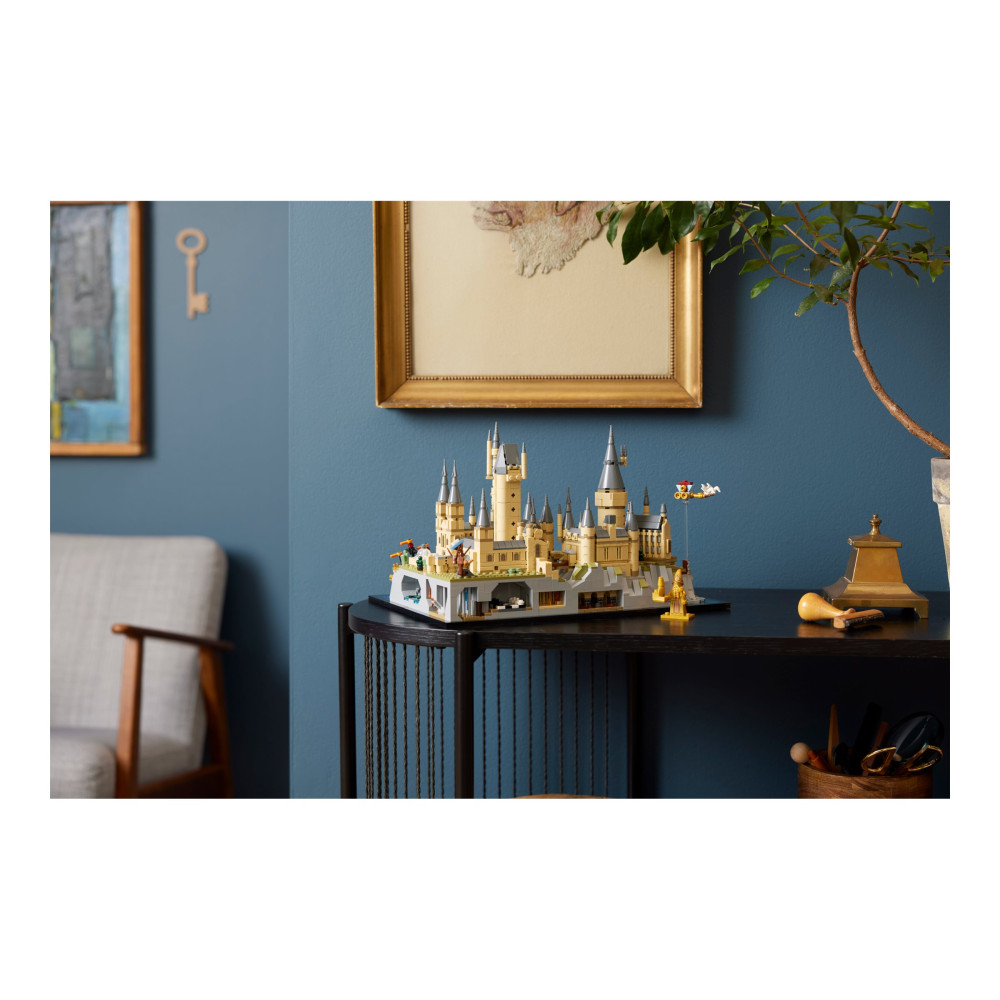 Produktbild för LEGO Harry Potter 76419 - Hogwarts Castle and Grounds - byggsats