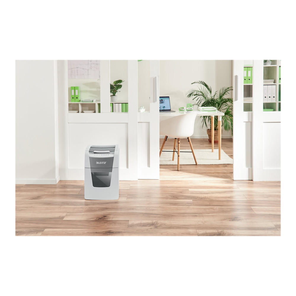 Produktbild för Leitz IQ AutoFeed Small Office 100 P4 - dokumentförstörare
