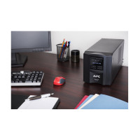 Produktbild för APC Smart-UPS SMT750IC - UPS - 500 watt - 750 VA - med APC SmartConnect